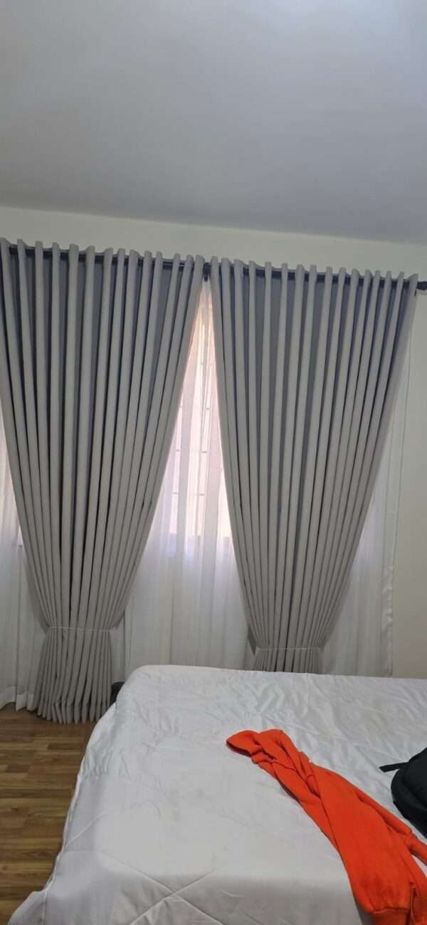 Blackout curtaind - Image 2